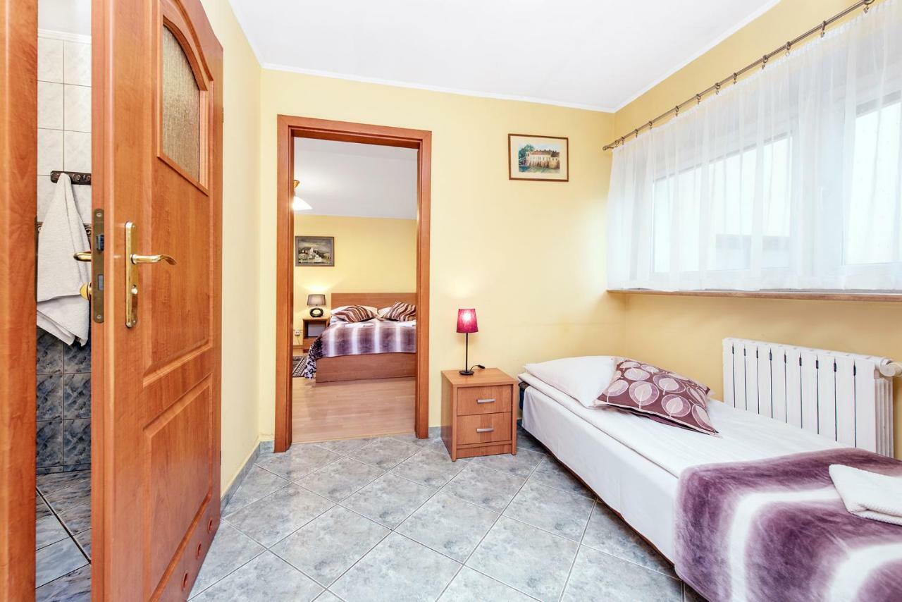 Dom Kolping Hostel Krakow Bagian luar foto