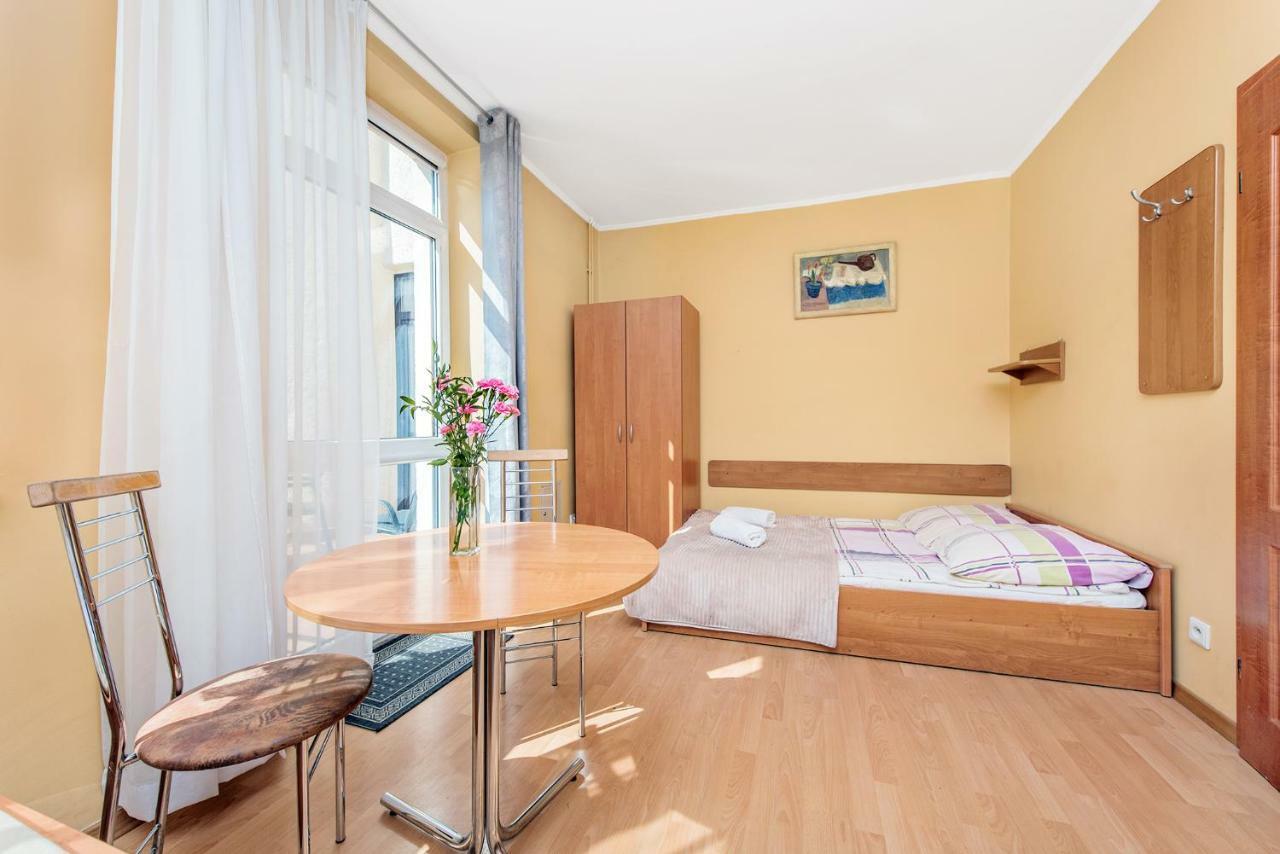 Dom Kolping Hostel Krakow Bagian luar foto